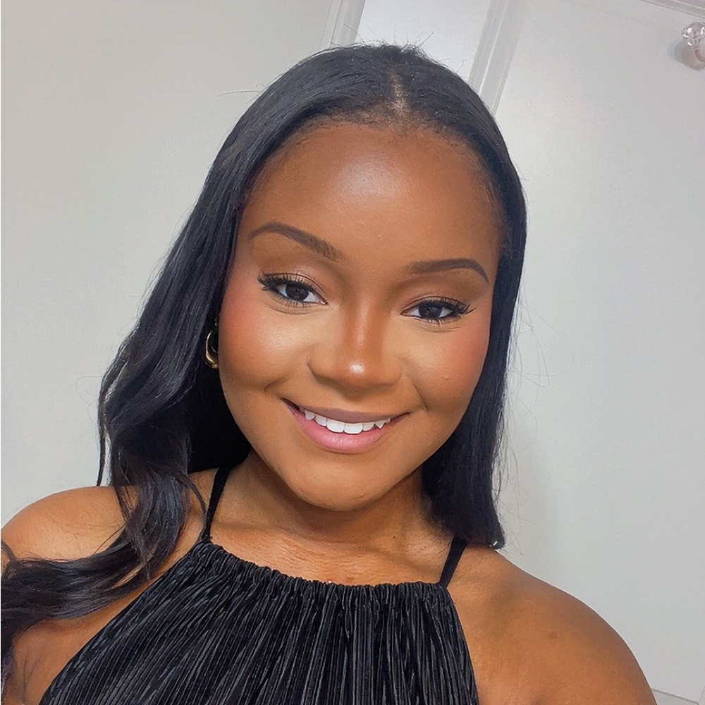 Meet your Posher, Siarra